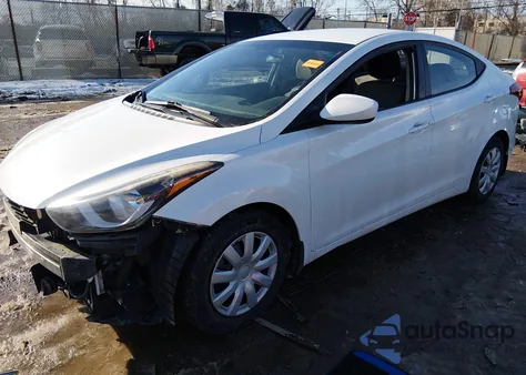 2016 Hyundai Elantra Se z USA, uszkodzony, nr VIN 5NPDH4AE2GH684591